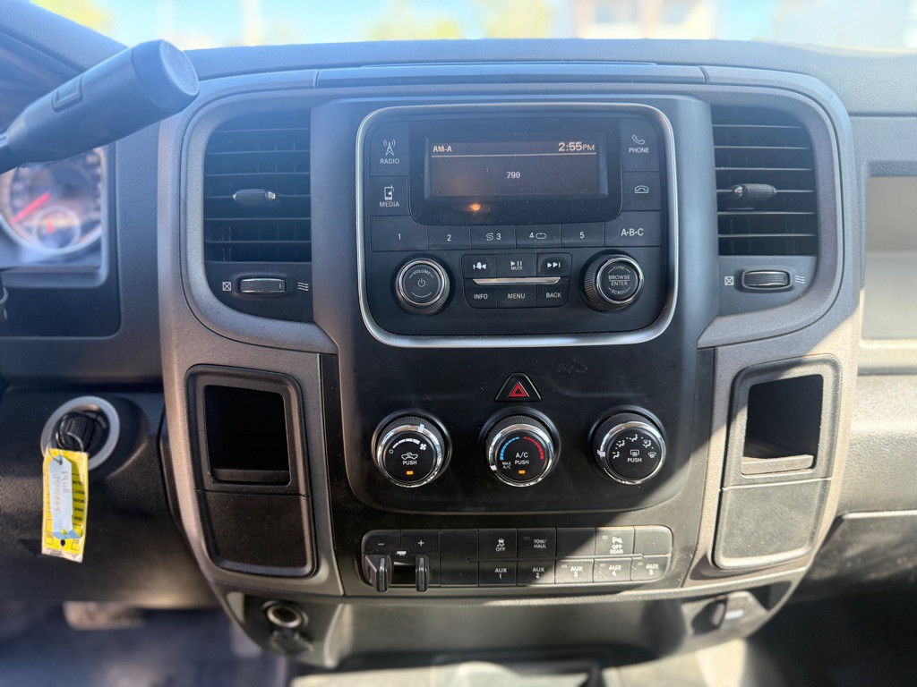2018 RAM 2500 Image 14
