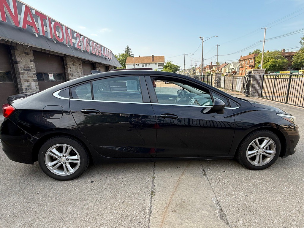 2018 Chevrolet Cruze Image 6