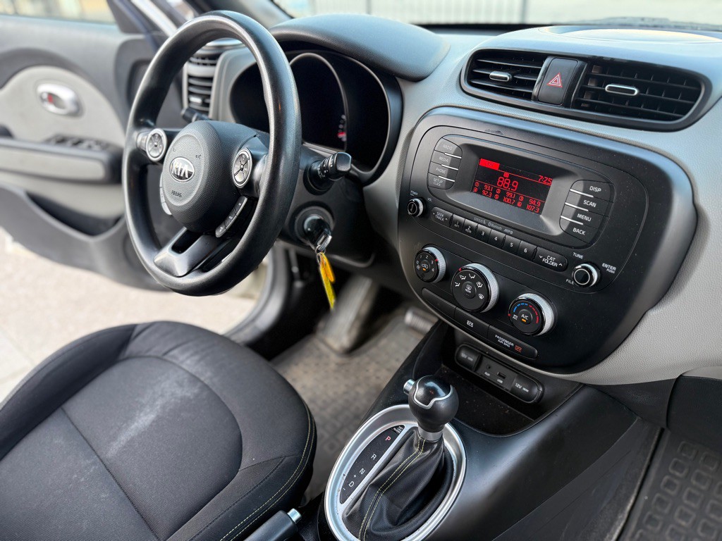 2015 Kia Soul Image 12