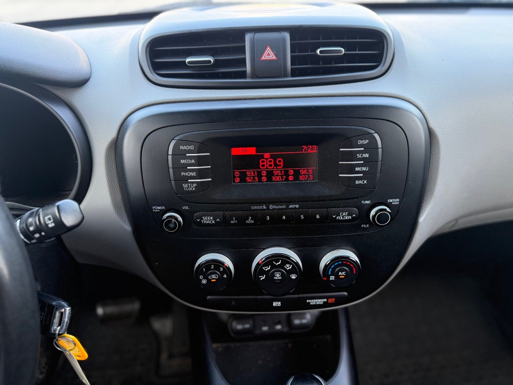 2015 Kia Soul Image 18