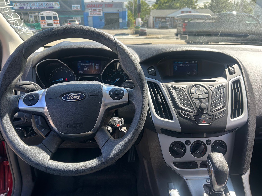 2014 Ford Focus Image 14