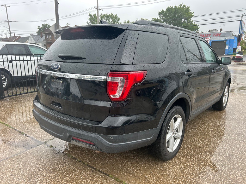 2018 Ford Explorer Image 4