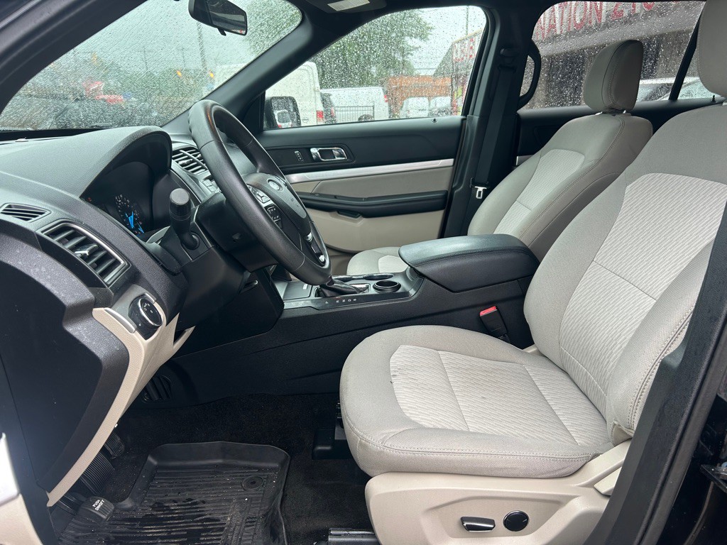 2018 Ford Explorer Image 9