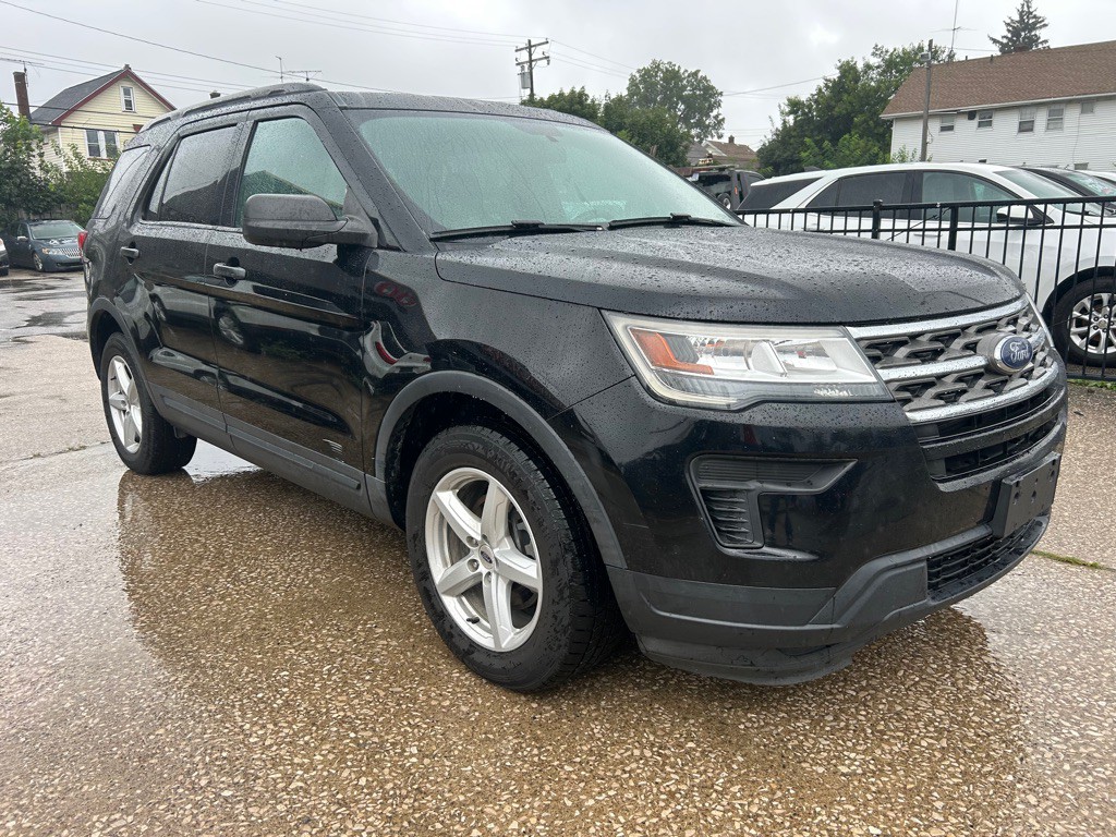 2018 Ford Explorer Image 1