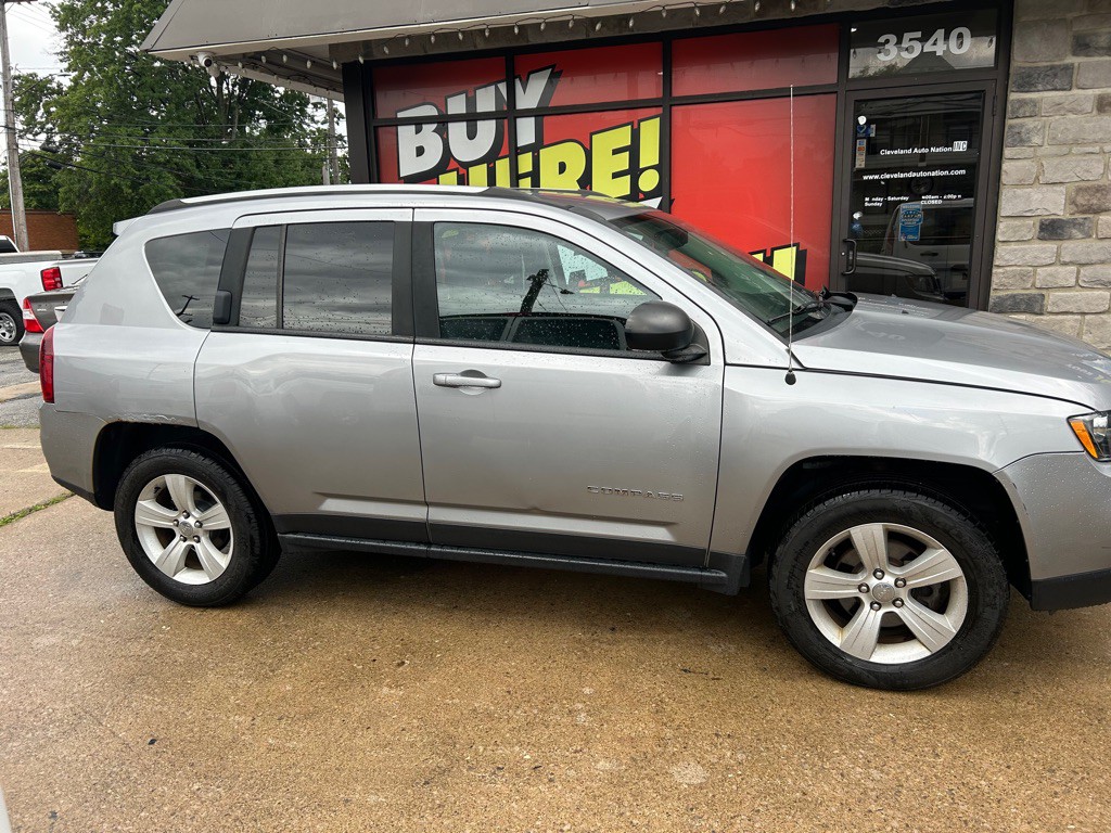 2016 Jeep Compass Image 3