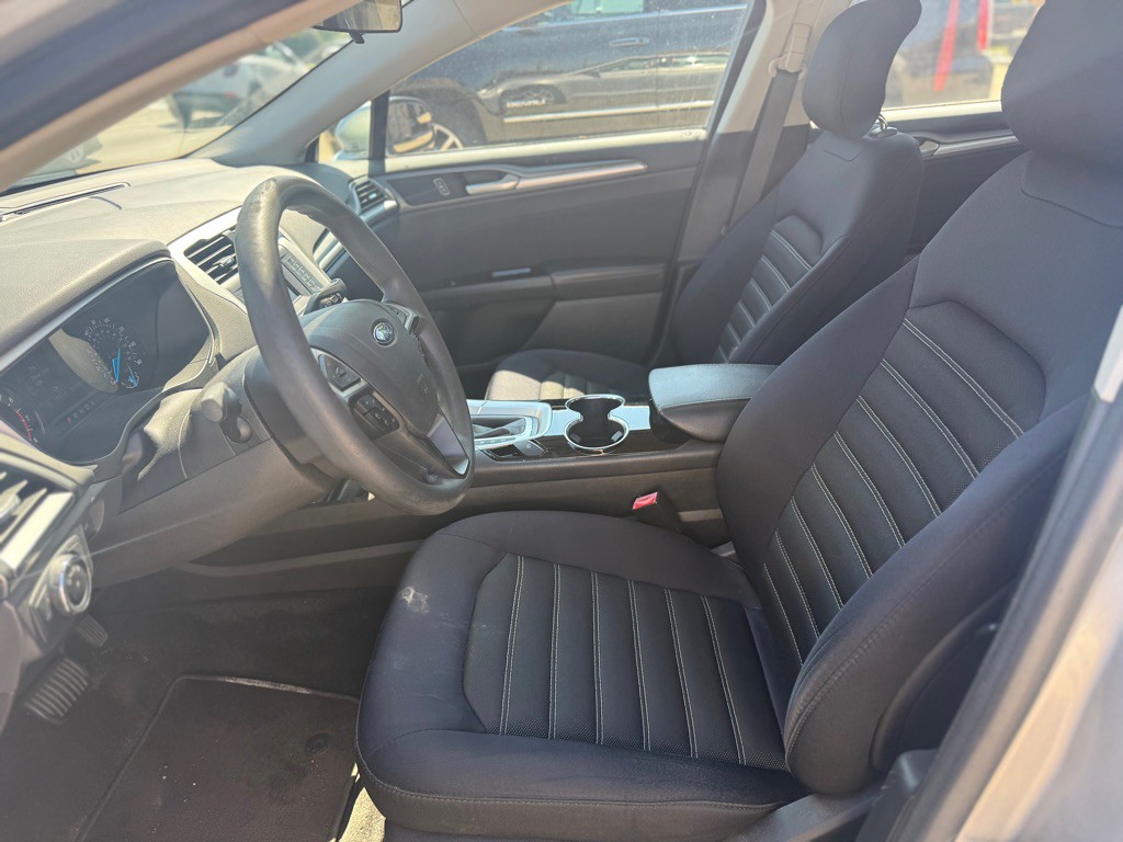 2015 Ford Fusion Image 10