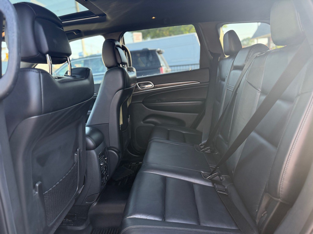 2018 Jeep Grand Cherokee Image 12