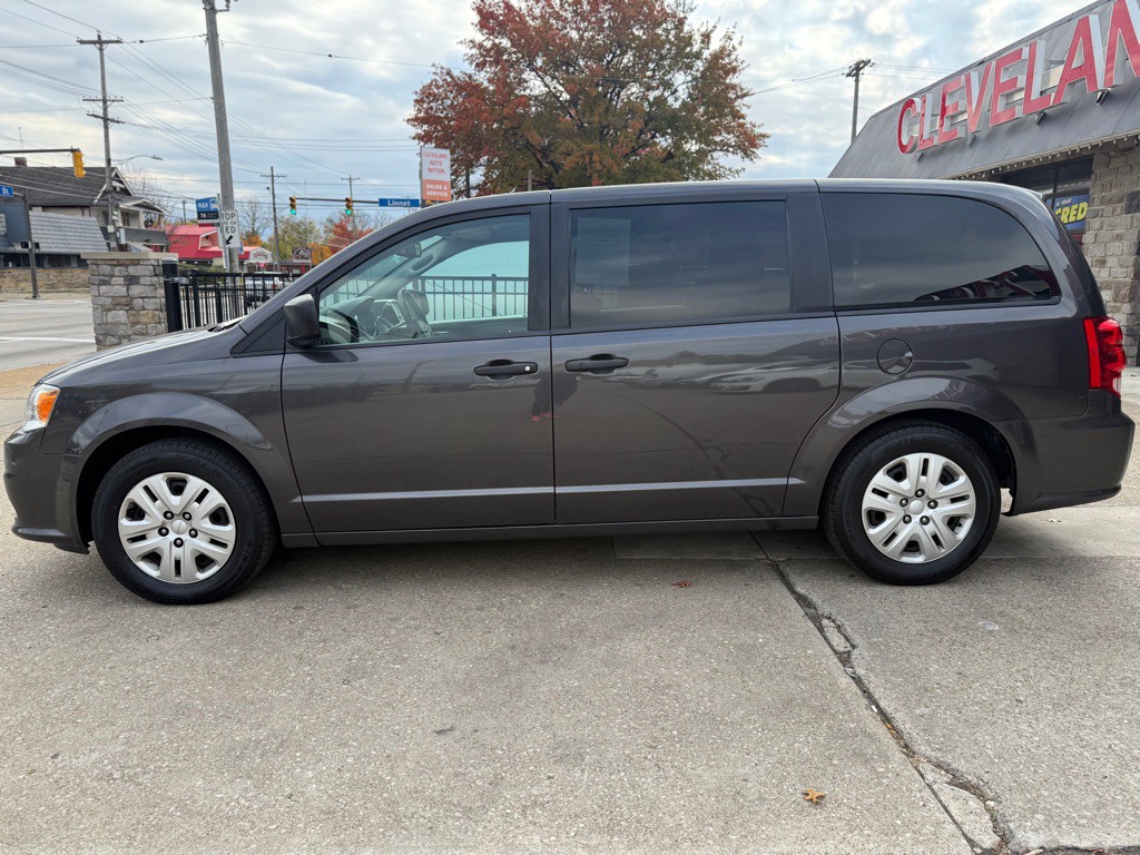 2020 Dodge Grand Caravan Image 2