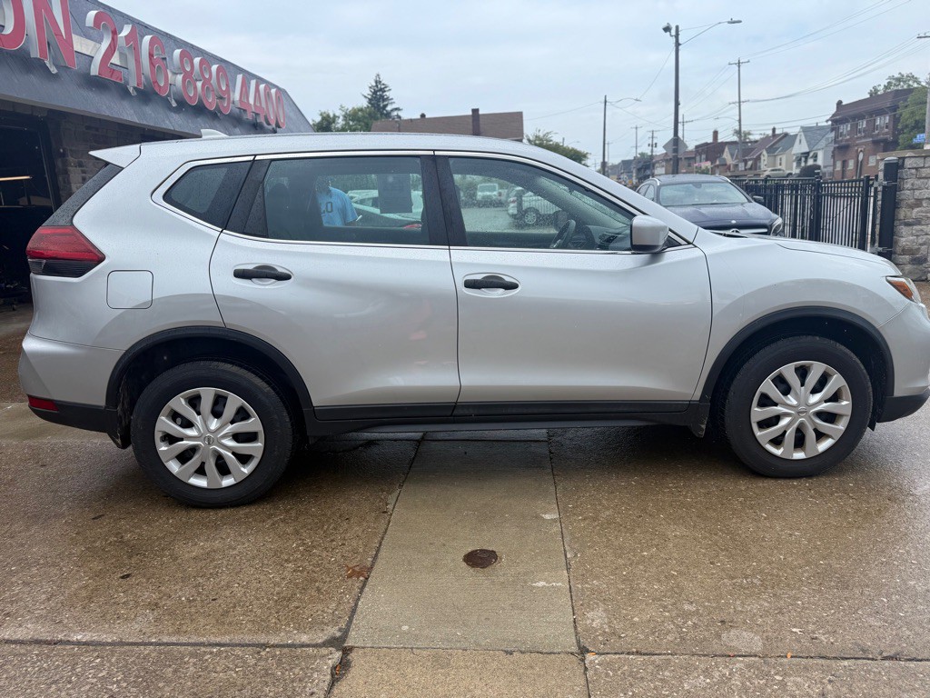 2019 Nissan Rogue Image 6