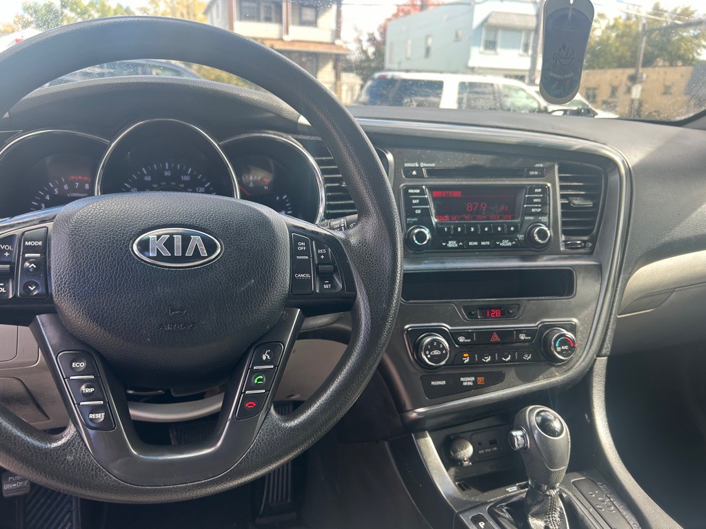 2013 Kia Optima Image 12