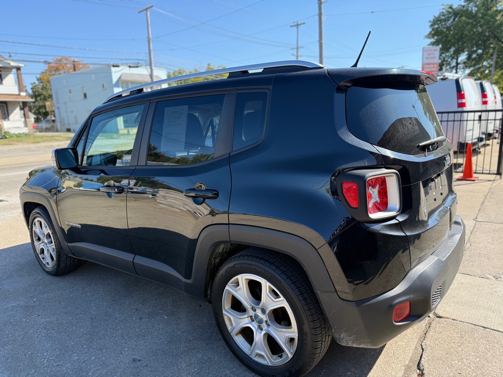 2017 Jeep Renegade Image 3