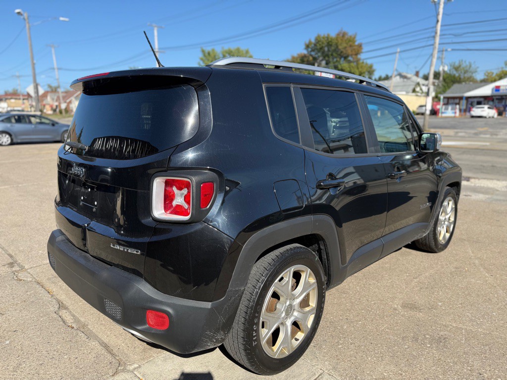 2017 Jeep Renegade Image 5