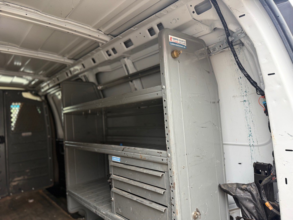 2021 Chevrolet Express Image 5