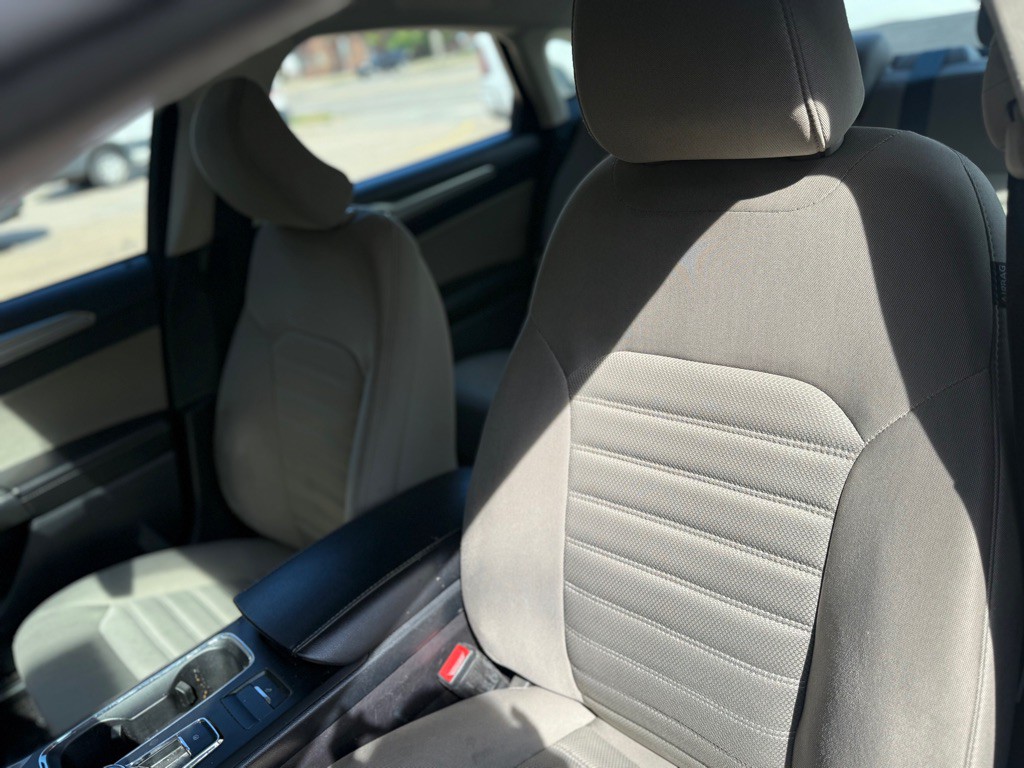 2019 Ford Fusion Image 9