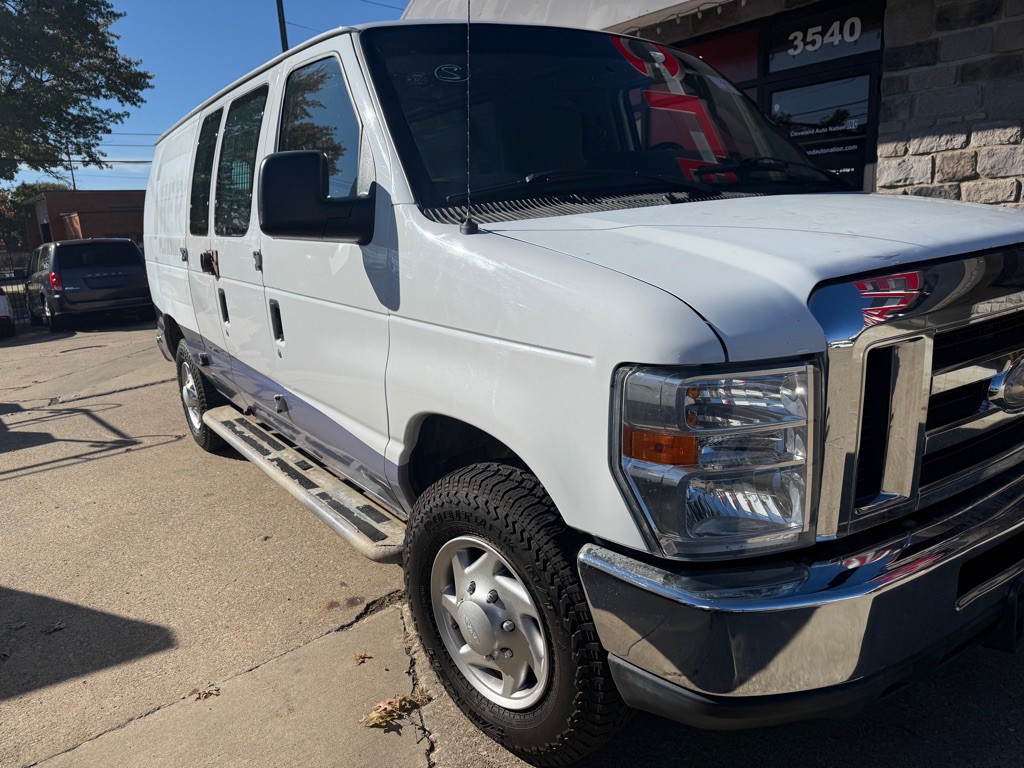 2014 Ford Econoline Image 7