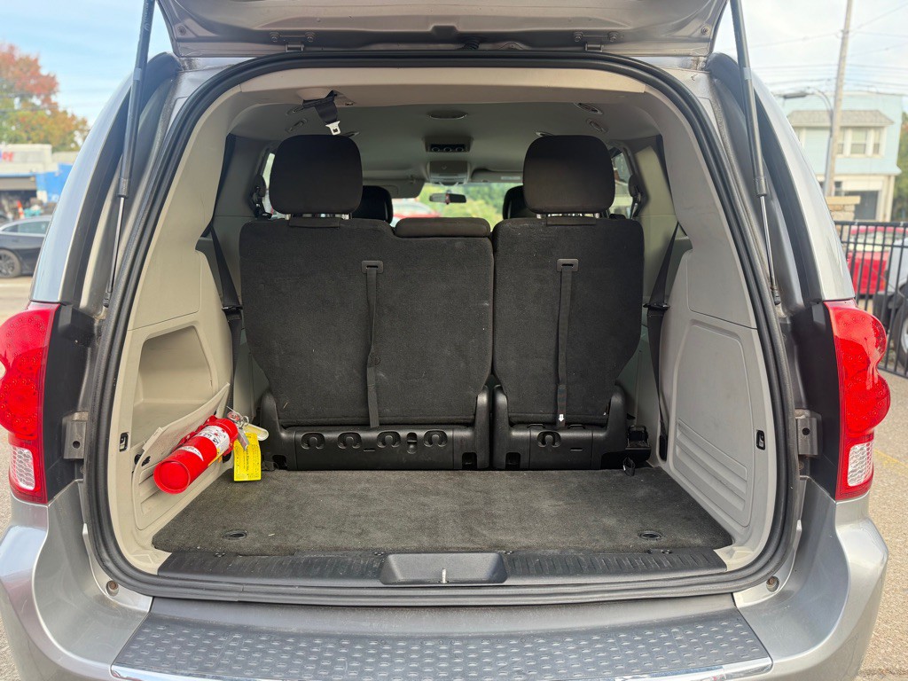 2016 Dodge Grand Caravan Image 5