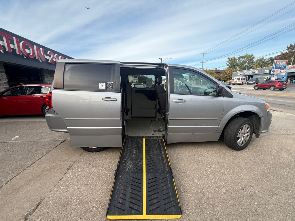 2016 Dodge Grand Caravan Image 10