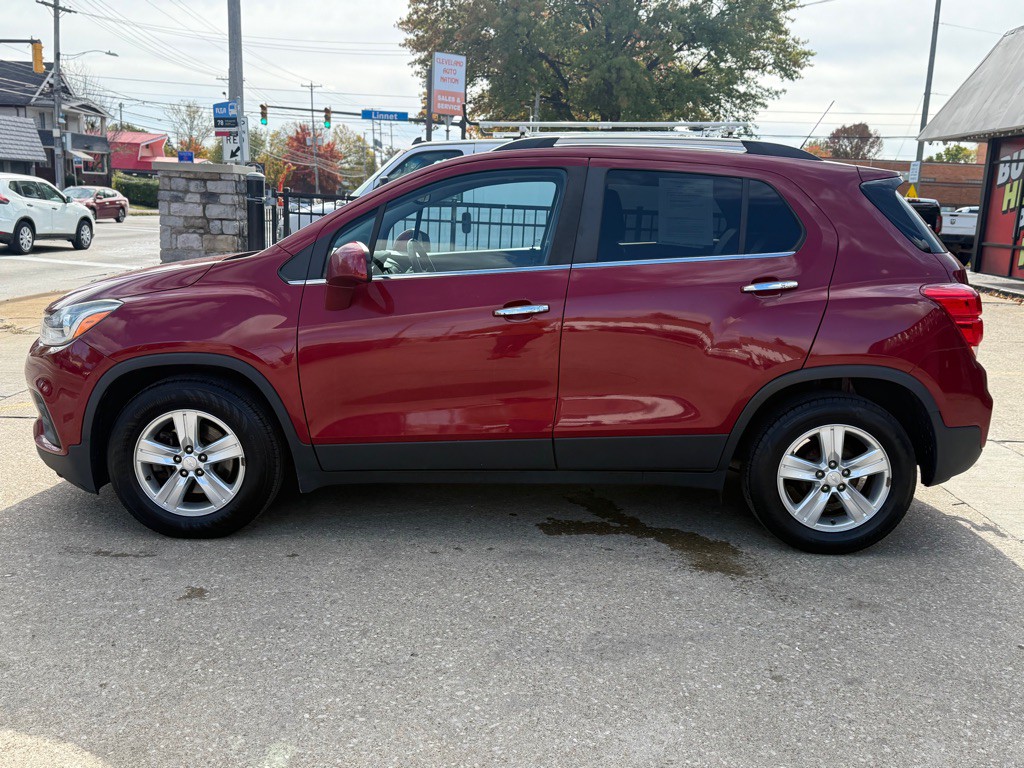 2018 Chevrolet Trax Image 2