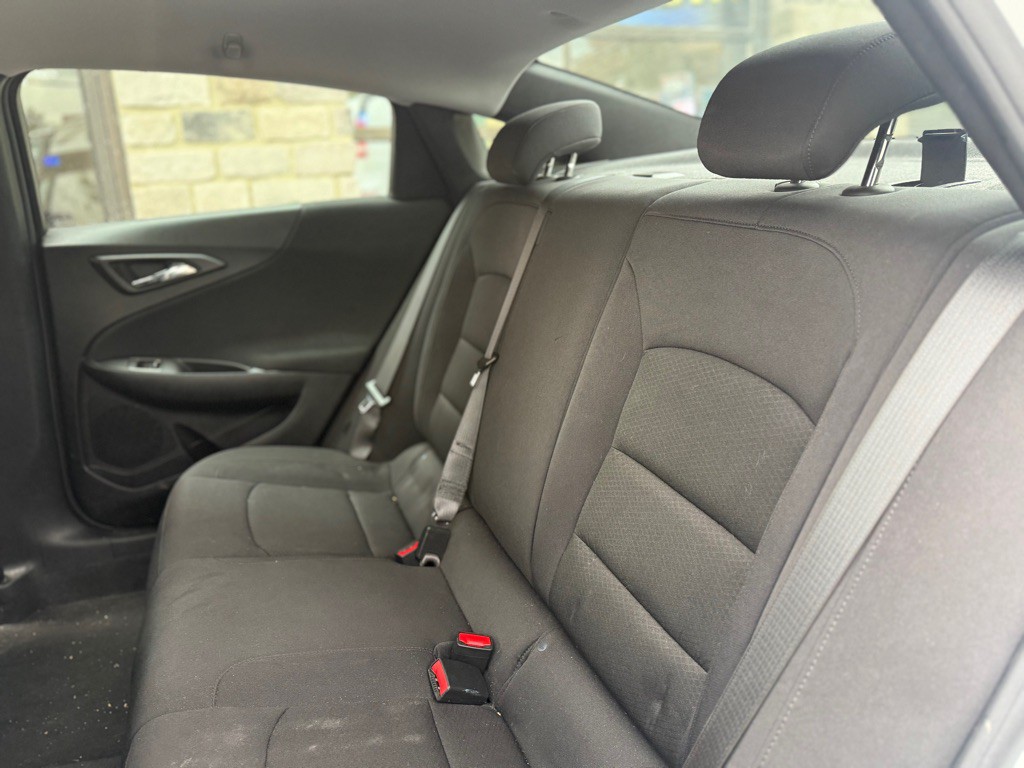 2022 Chevrolet Malibu Image 10