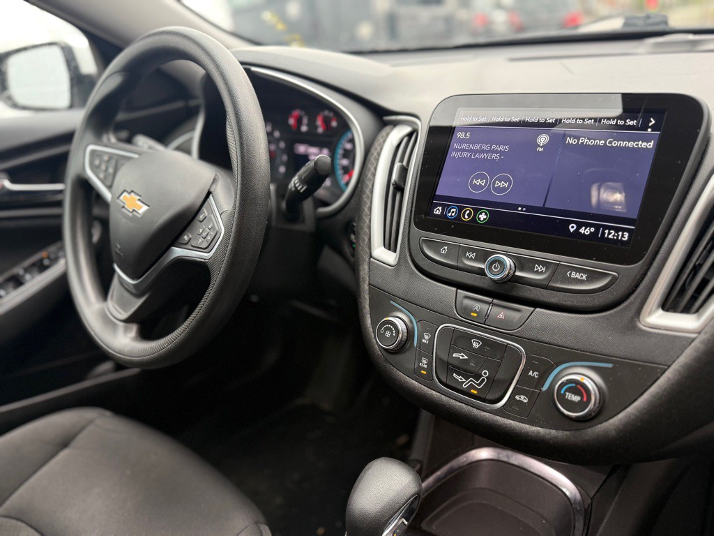 2022 Chevrolet Malibu Image 11