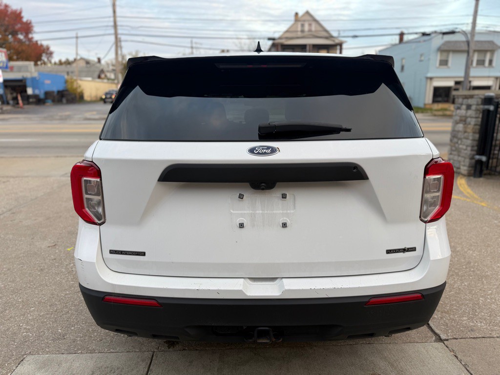 2020 Ford Explorer Image 4