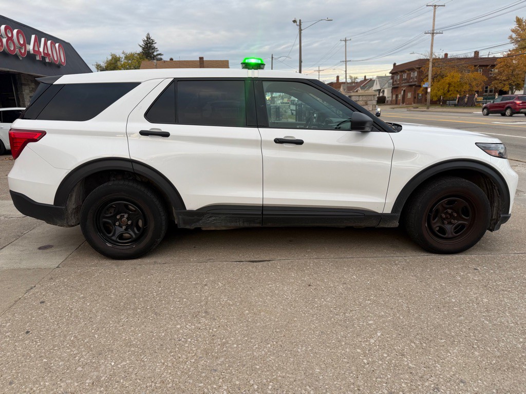 2020 Ford Explorer Image 6