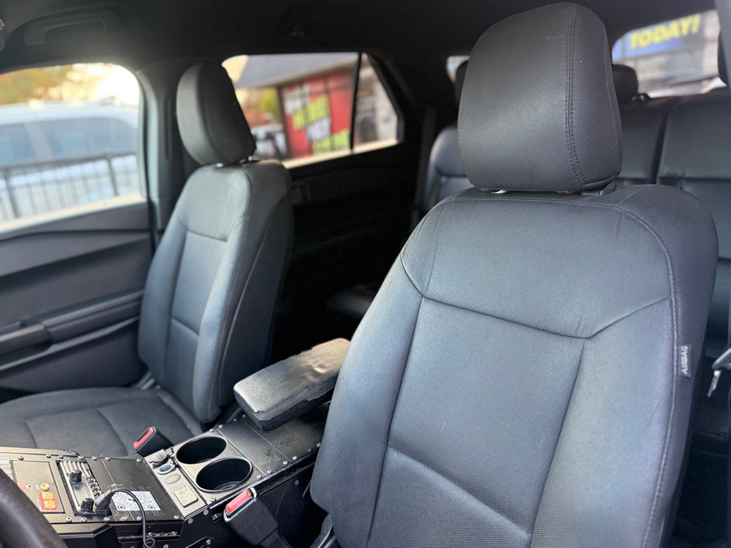 2020 Ford Explorer Image 12