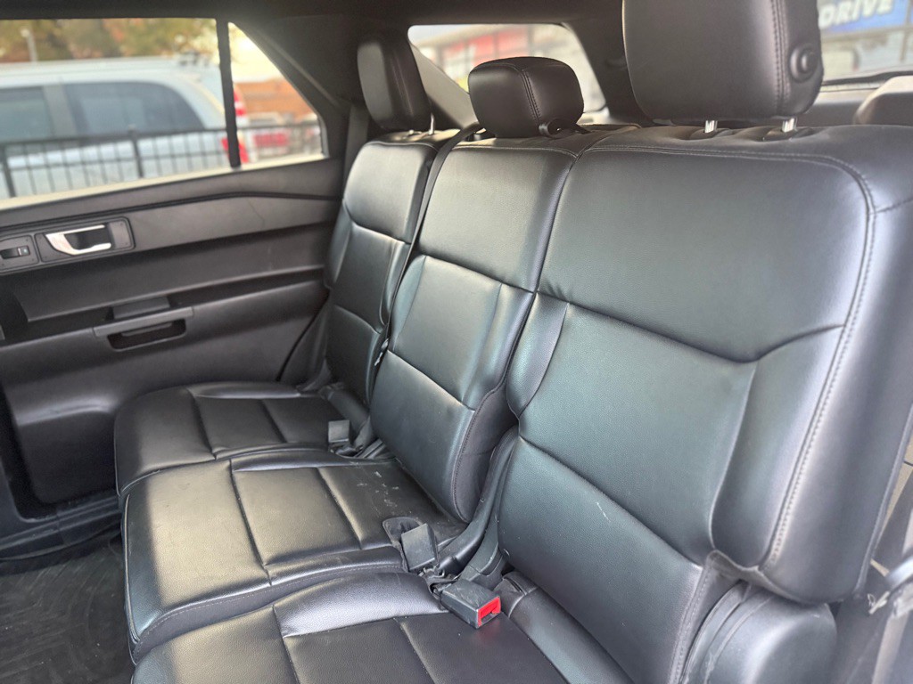 2020 Ford Explorer Image 14