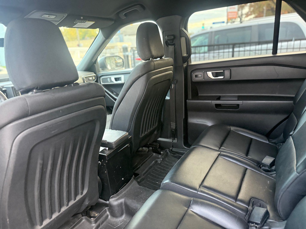 2020 Ford Explorer Image 15
