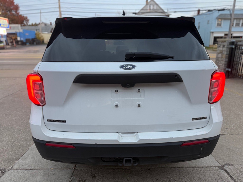 2020 Ford Explorer Image 4