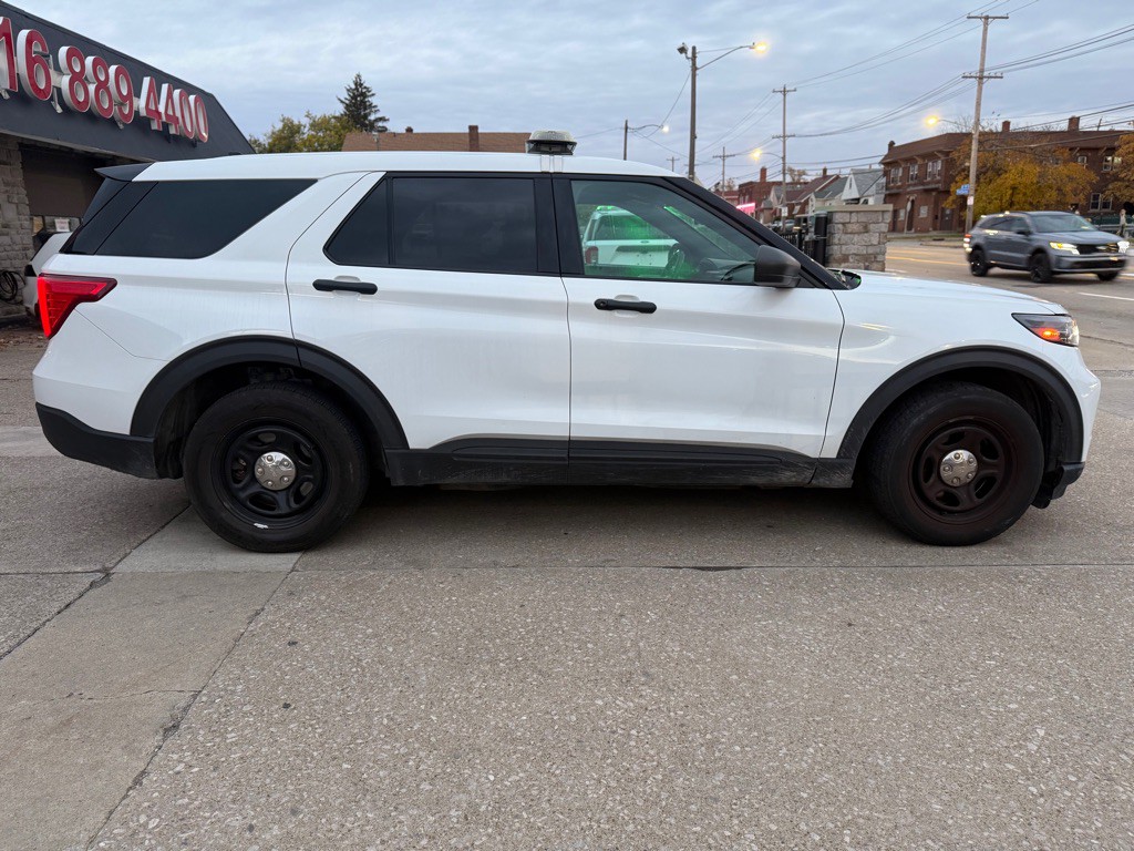 2020 Ford Explorer Image 6