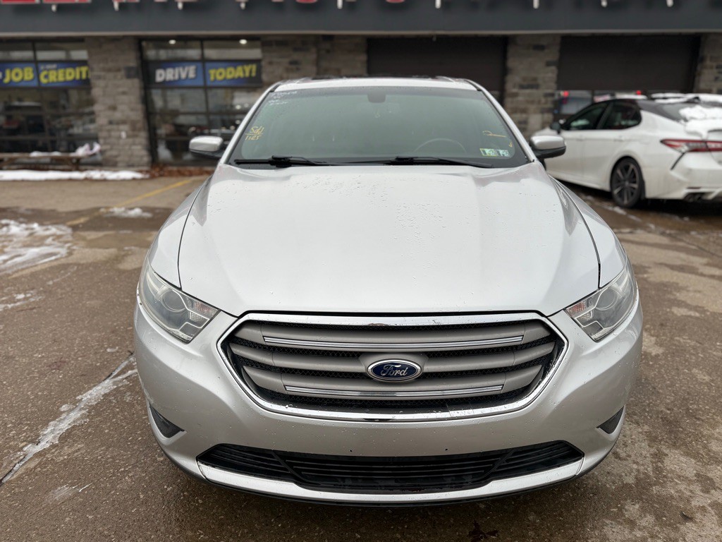 2014 Ford Taurus Image 8