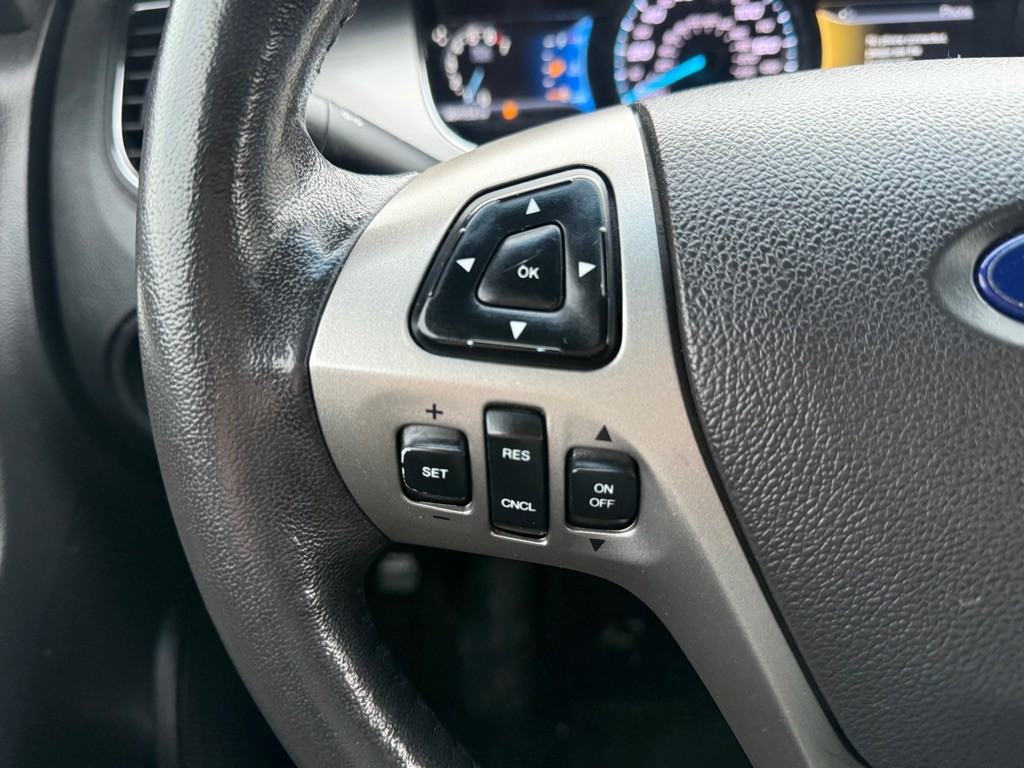 2014 Ford Taurus Image 12