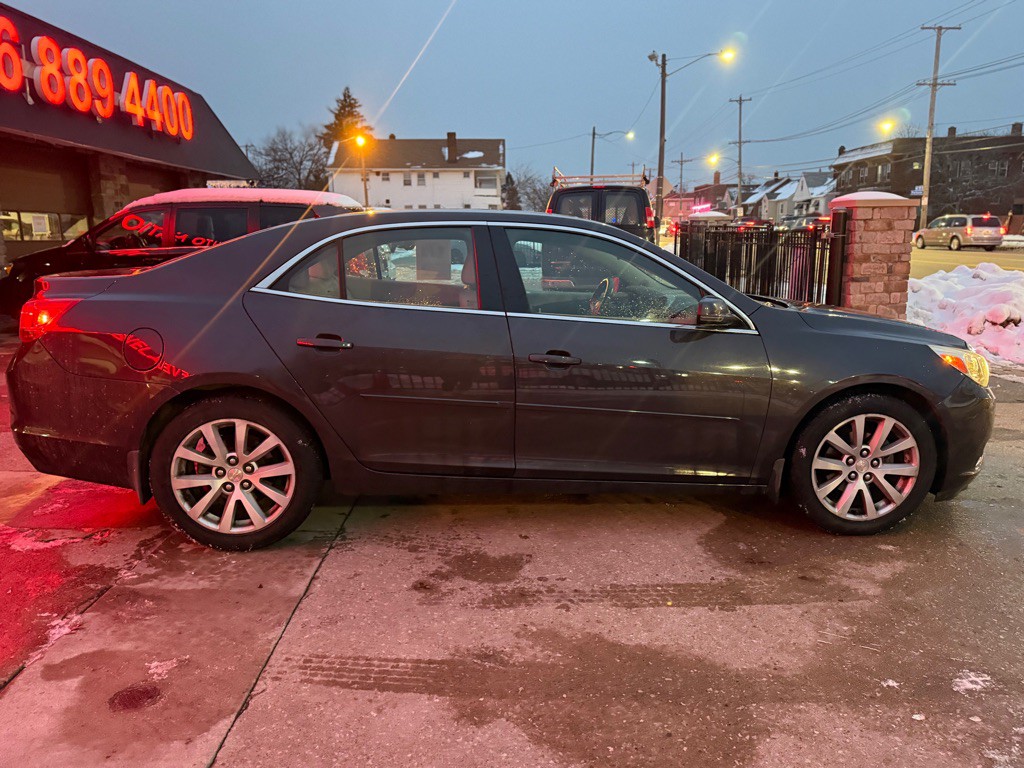 2015 Chevrolet Malibu Image 6