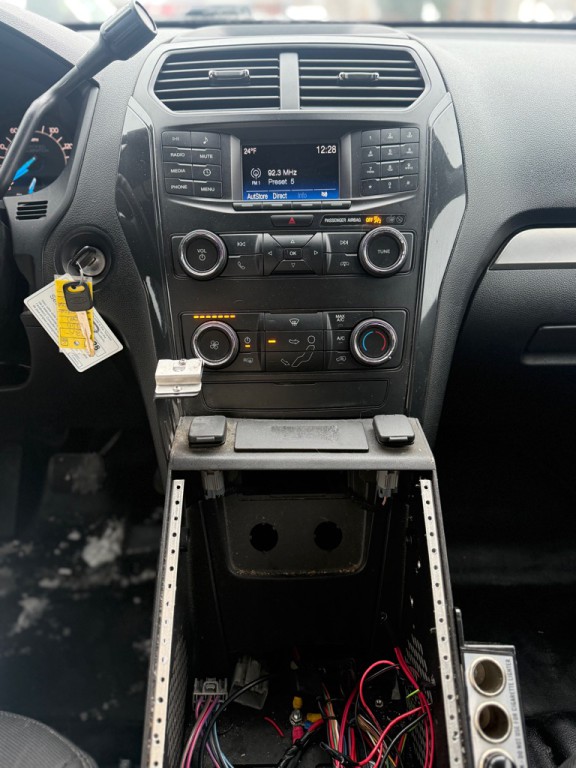 2019 Ford Explorer Image 16