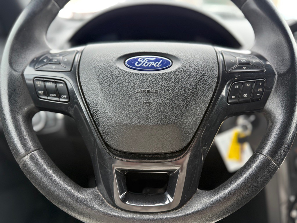 2019 Ford Explorer Image 17