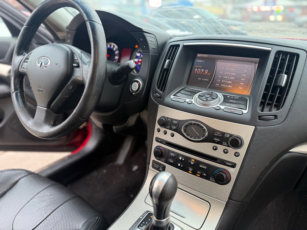 2007 INFINITI G35 Image 10