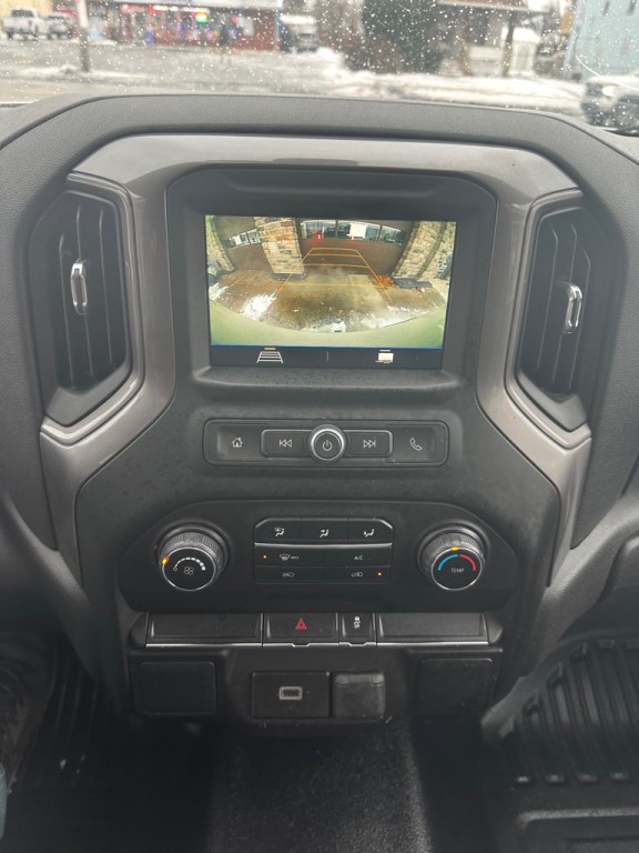 2019 Chevrolet Silverado 1500 Image 12