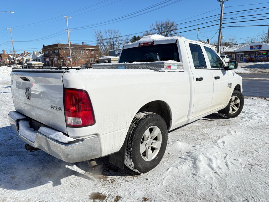 2019 RAM 1500 Image 3