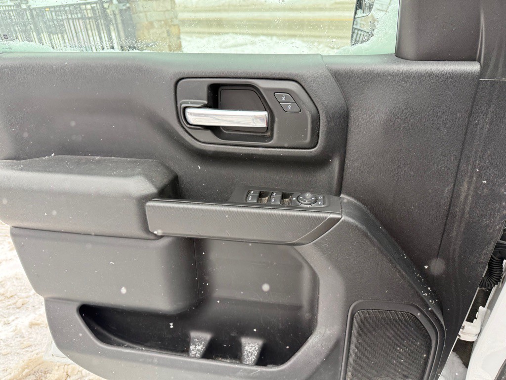 2020 GMC Sierra Image 9