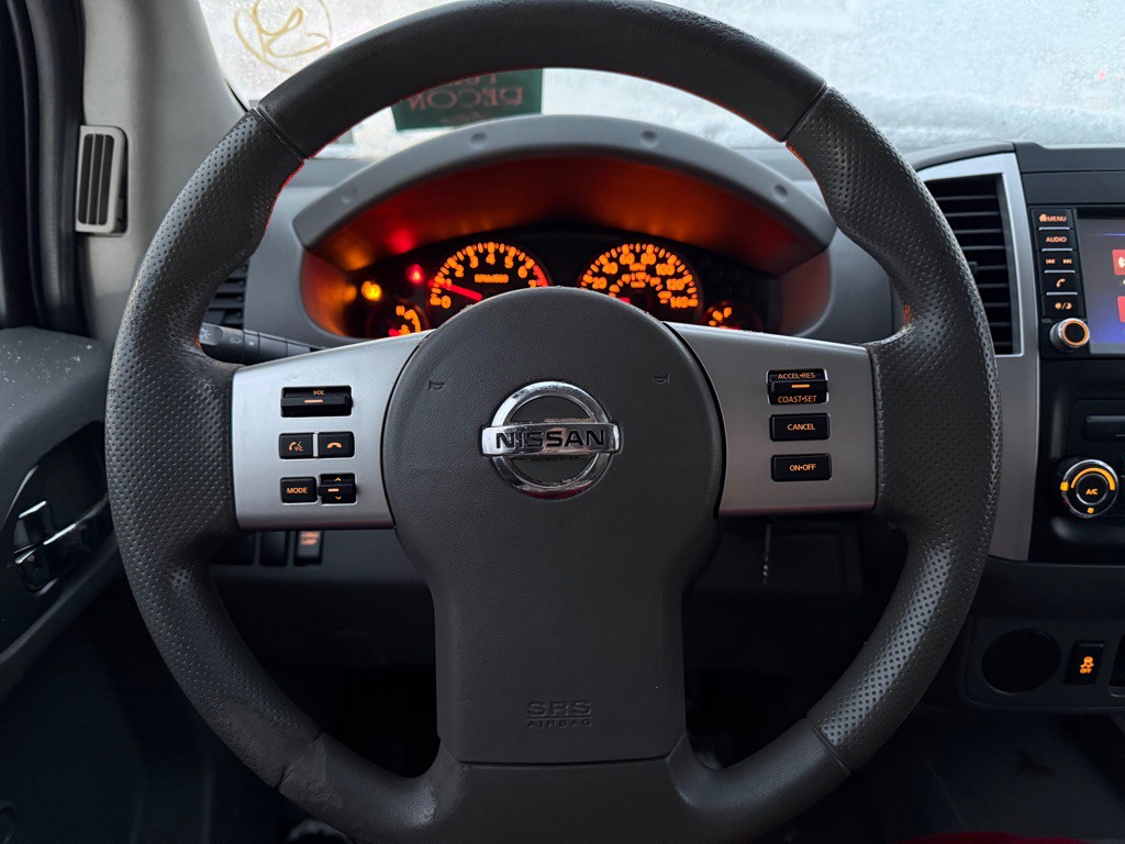 2019 Nissan Frontier Image 10