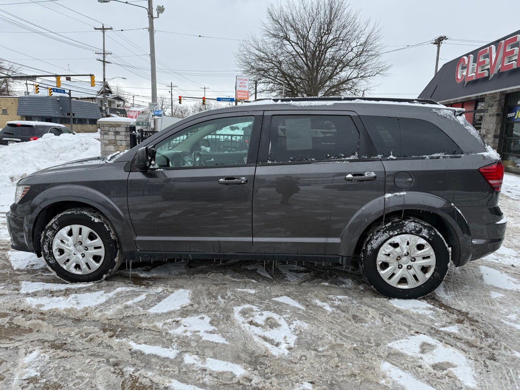 2017 Dodge Journey Image 2