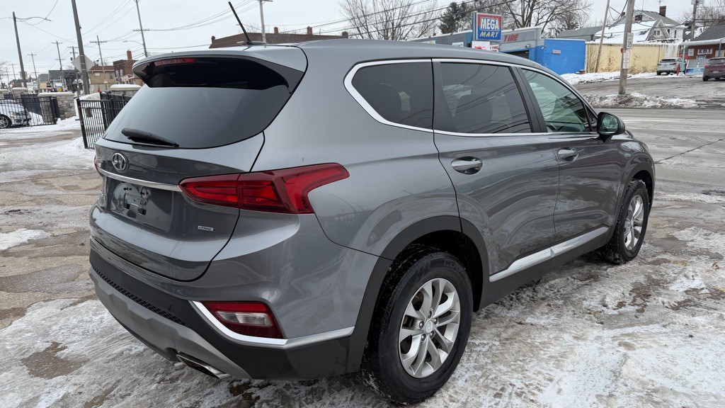 2019 Hyundai Santa Fe Image 6