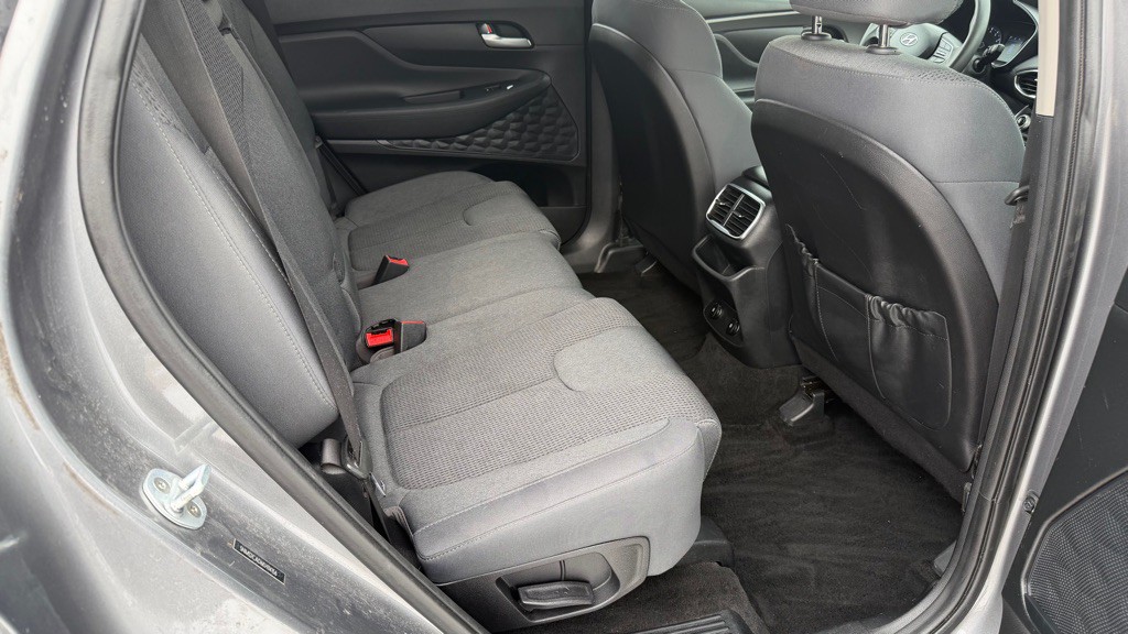 2019 Hyundai Santa Fe Image 10