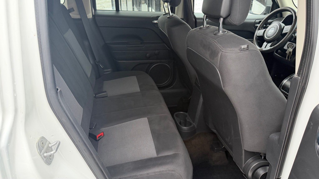 2014 Jeep Patriot Image 10