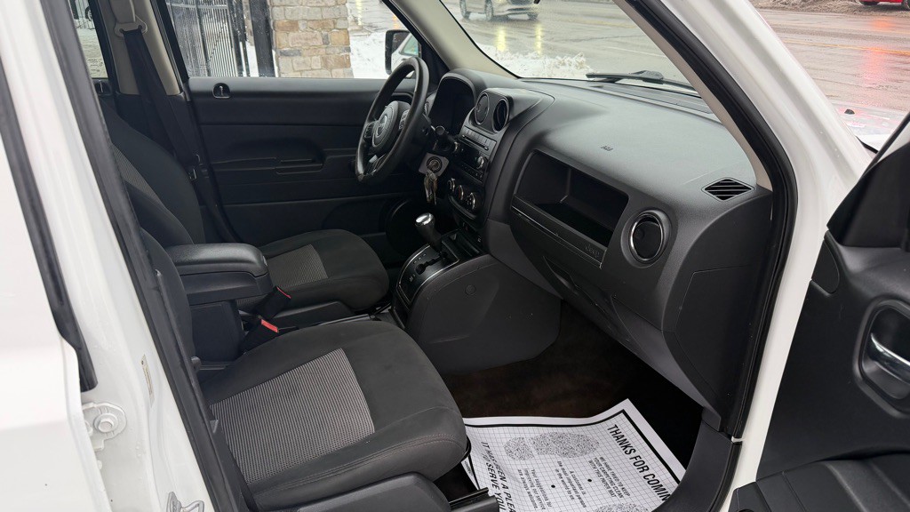 2014 Jeep Patriot Image 11