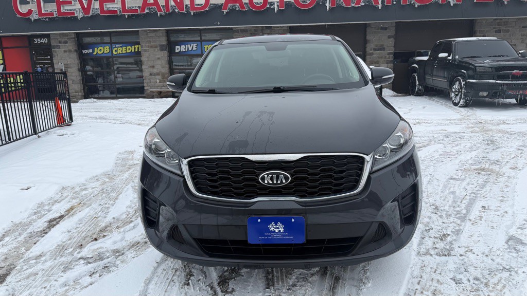 2019 Kia Sorento Image 2