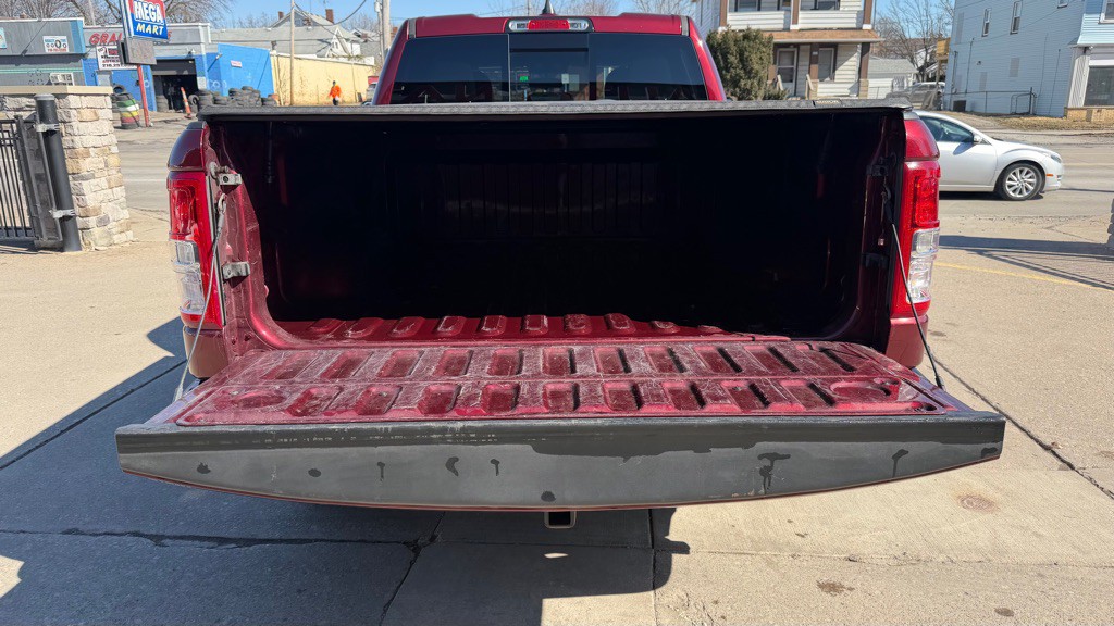 2022 RAM 1500 Image 9