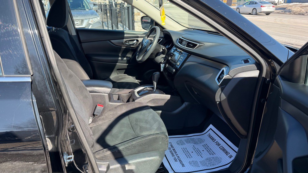 2014 Nissan Rogue Image 11