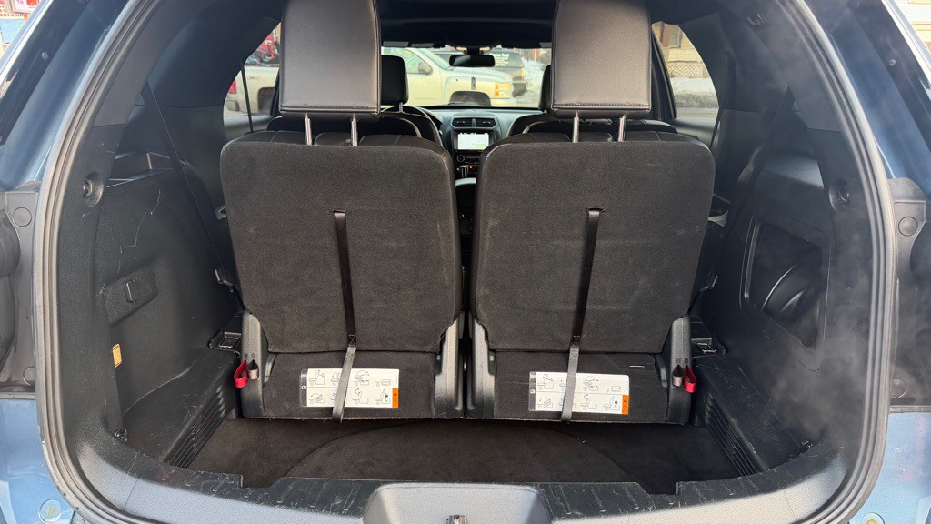 2018 Ford Explorer Image 8